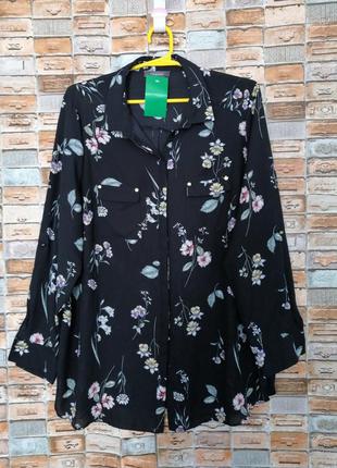 Блуза с цветочным принтом1 фото
