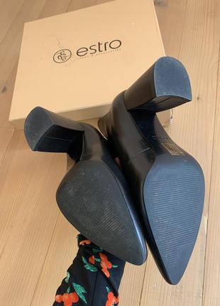 Шкіряні черевики човники estro4 фото