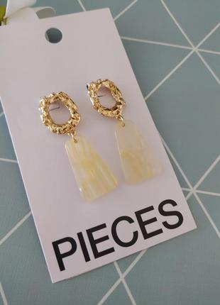 Серьги подвески, серьги подвески от pieces с сайта asos2 фото