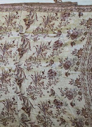 Красивый шарф