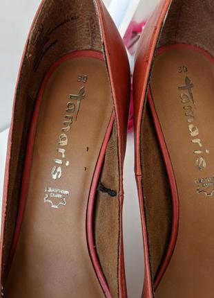 Туфли кожаные классические на высоком каблуке туфлі 39р. tamaris7 фото