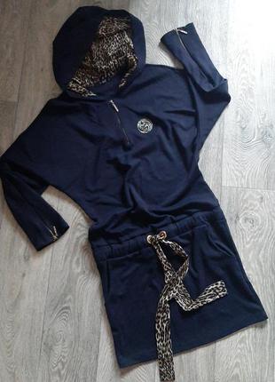 Стильное платье мини леопард