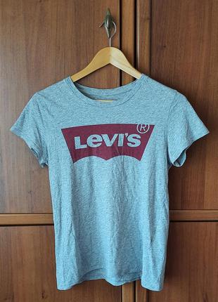 Женская футболка levi's | levis