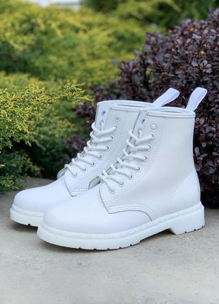 Жіночі черевики dr. martens 1460 mono white білі