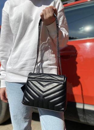 Італійська шкіряна сумочка стьобана чорна шкіряна італійська сумка чорна3 фото