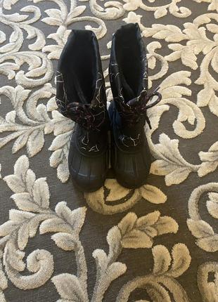 Чобітки на дівчинку