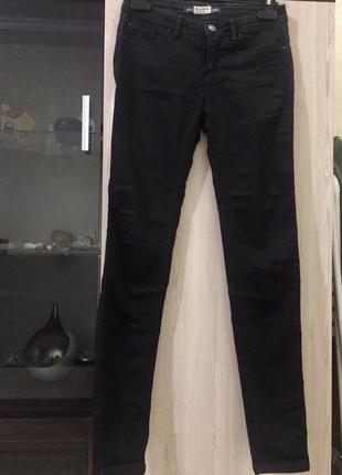 Джинси вузькі slim