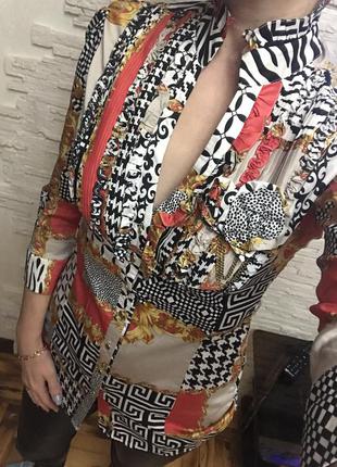 Красивая удлиненная рубашка размер с