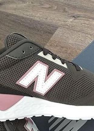 Легусенькие фирменные беговые кроссовки new balance. оригинал.2 фото