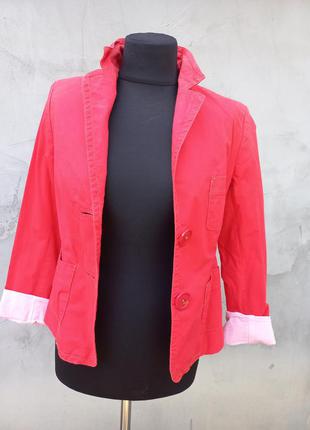 Короткий пиджак