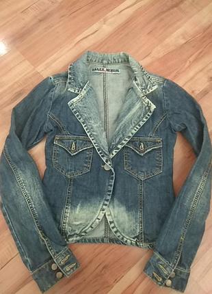 Джинсова куртка tally weijl