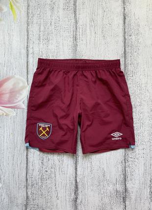 Крутые шорты для спорта umbro 11лет