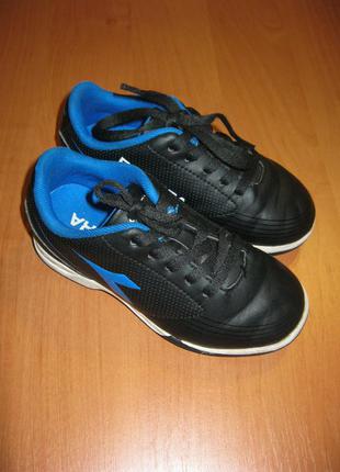 Кросівки,стоноги "diadora" розмір 28.