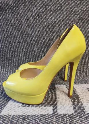 Шикарные туфельки