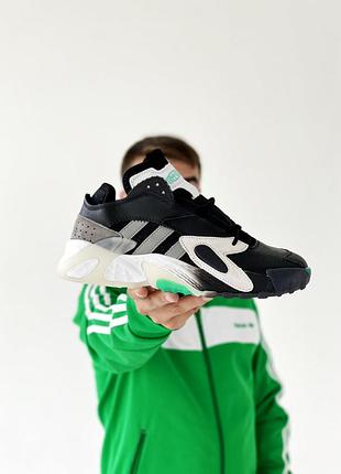 Кроссовки adidas streetball