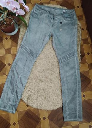 Стильні джинси
