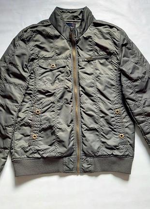 Бомбер мужской бренда reserved