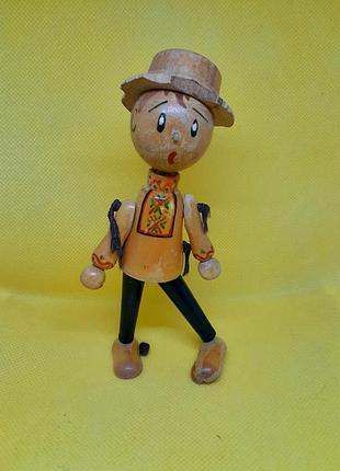 Лялька срср дерево розпис лак радянський вінтаж хлопчик у національному етно д