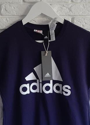 Футболка adidas.2 фото