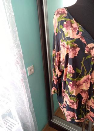 Гарна блуза😊😊😊 5