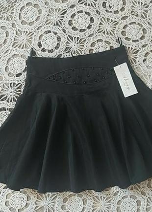 Спідниця в школу з намистинками