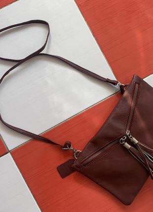 Классная кожаная сумка genuine leather с китицами/100% кожа/через/на плечо4 фото