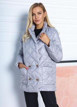 Женская серая стешаная куртка с карманами осенняя весенняя модная трендовая стильная