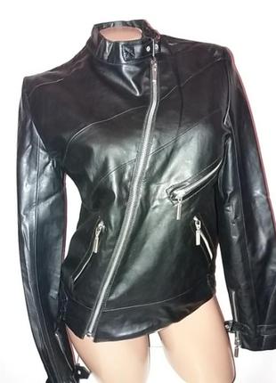Шикарная стильная модная черная  куртка косуха р.10