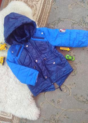 Куртка демісезонна