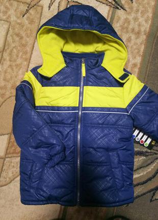 Демісезонна куртка утеплена еврозима ixtreme на 4 роки2 фото