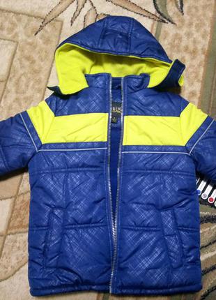 Демісезонна куртка утеплена еврозима ixtreme на 4 роки3 фото