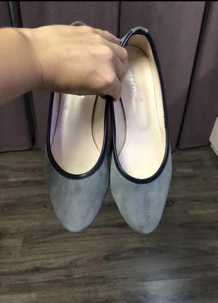 Балетки замшеві .