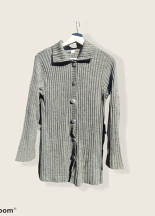 Сірий кардиган в рубчик на гудзиках, серый кардиган в рубчик на пуговицах с воротником