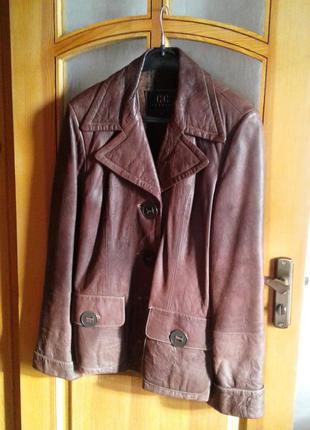 Качественный кожаный пиджак, куртка. р. 48-50