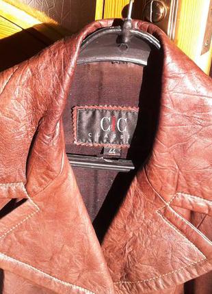Качественный кожаный пиджак, куртка. р. 48-509 фото