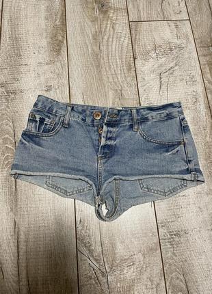 Короткі джинсові шорти river island
