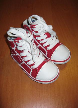 Високі кеди "geox" розмір 22.