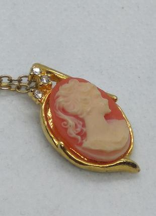 Винтажная подвеска камея из великобритании.8 фото