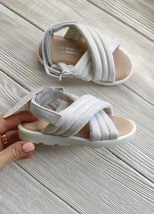 Сандалі босоніжки george