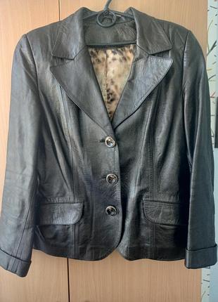 Жіночий шкіряний піджак (туреччина)