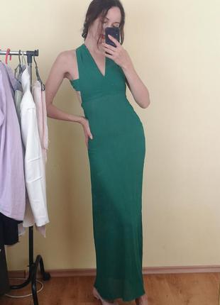 Красиве легке плаття трендового зеленого кольору