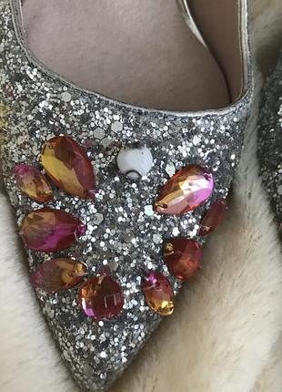 Нарядні туфлі6 фото