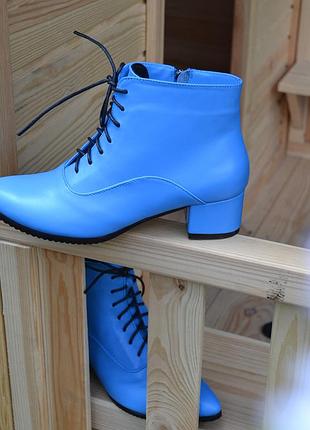 Ботильйони черевики з гострим носком шкіряні на підборі 4 см