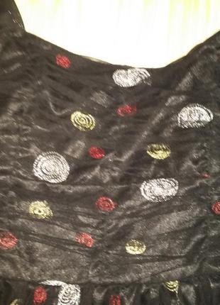 Asos. платье, сверху сетка с вышитыми разноцветными кружечками