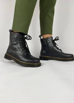 Женские ботинки на осень/весну черные натуральная кожа на змейке dr martens 1460