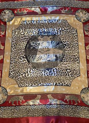 Шикарный платок косынка  с леопардовым принтом 102*1022 фото