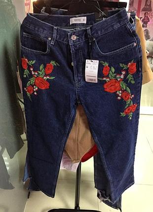 Джинсы mango