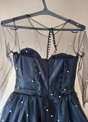 Випускна сукня