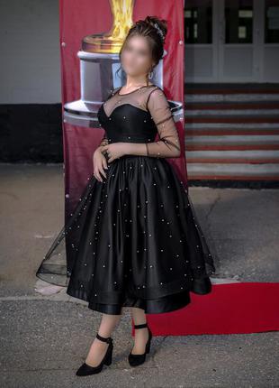 Випускна сукня