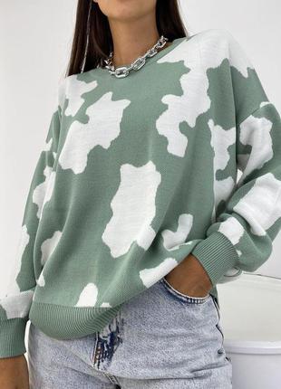 Женский свитер джемпер с принтом фисташковый оверсайз модный трендовый стильный свободного кроя3 фото
